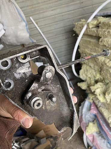 гидро силиндир: Кулиса 6 ти ступка мерс 210 Механизм управления стояночным тормозом — 2