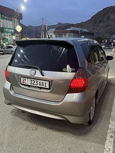 решетка акорд: Honda Fit: 2005 г., 1.5 л, Автомат, Бензин, Хэтчбэк — 4