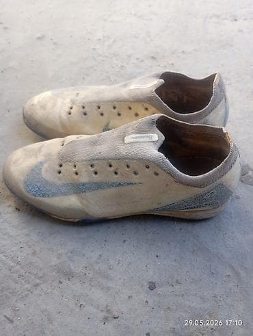 поляна: Футбольные бутсы Nike Prototype (бесшнурочные) - Модель: Nike с — 2