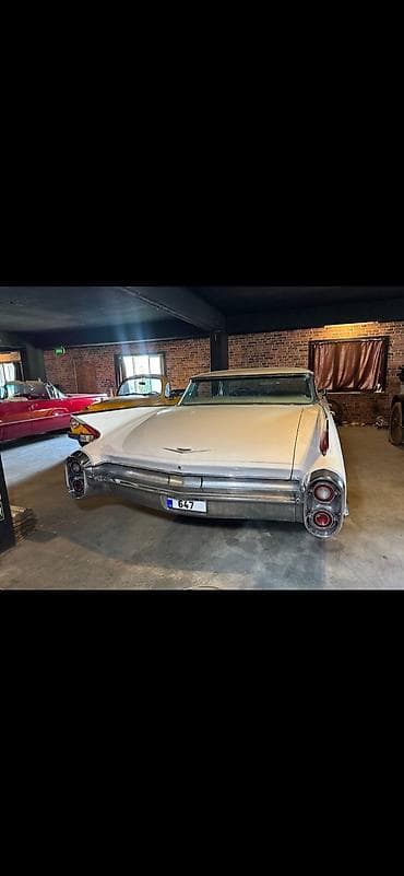 cadillac 700: Cadillac : 1960 г., 6 л, Автомат, Бензин, Седан — 2