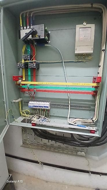 Электромонтажник балдар керек часный иштерди жасаганы.Акчасын
