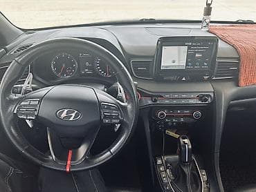 вампер соната: Hyundai Veloster: 2019 г., 1.6 л, Робот, Бензин, Хэтчбэк — 4