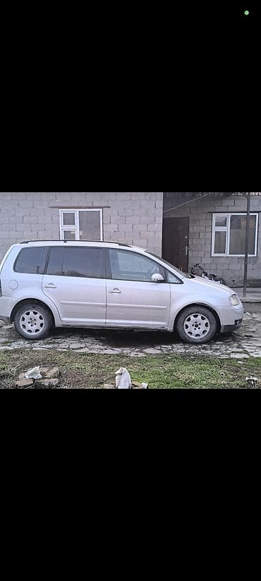 форт фокс хежбек: Volkswagen Touran: 2004 г., Механика, Дизель, Минивэн — 1