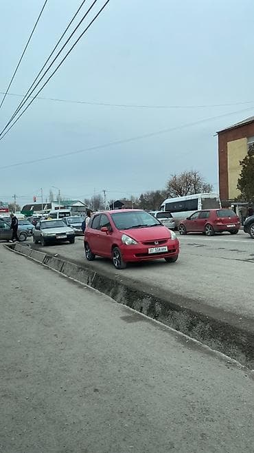 дверные обшивки фит: Honda Fit: 2002 г., Бензин, Хэтчбэк — 2