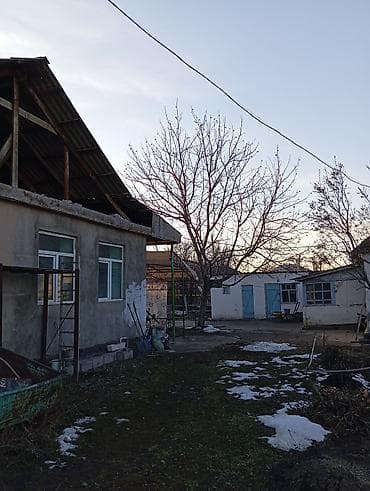 комм: Үй, 100 м², 3 бөлмө, Менчик ээси, Эски ремонт — 7