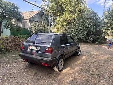 opel ascona: Volkswagen Golf: 1988 г., Хэтчбэк — 3