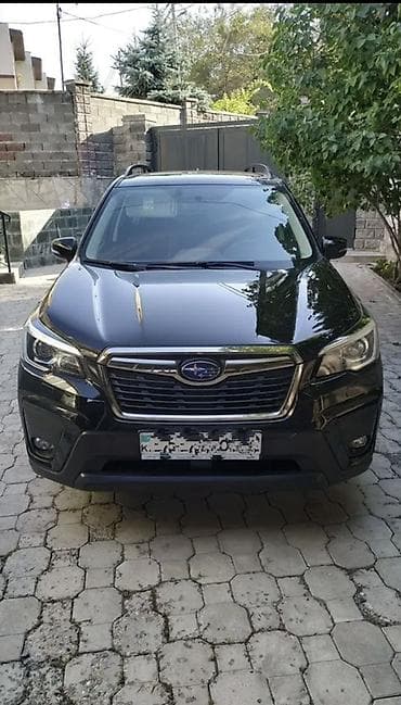 скупка смартфонов: Subaru Forester: 2018 г., Кроссовер — 2