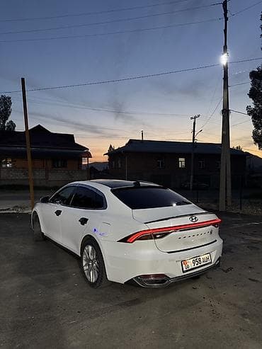 gac aion 60i: Hyundai Grandeur: 2021 г., 0.3 л, Седан — 4