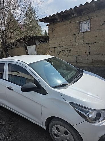 mini kuper: Chevrolet Spark: 2017 г., 1 л, Автомат, Бензин, Хэтчбэк — 7