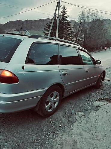 wv transporter: Toyota Avensis: 2002 г., 1.8 л, Механика, Бензин, Универсал — 1
