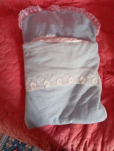 1 месяц: Конверты/одеяла для новорождённого – набор из 3 штук. 1) Нарядный — 2