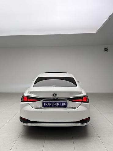 ls 400: Lexus ES: 2019 г., 2.5 л, Гибрид, Седан — 3