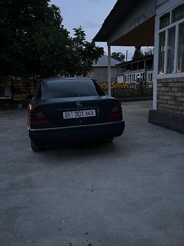 Mercedes-Benz : 1995 г., 2 л, Механика, Бензин — 5