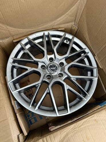 Литые Диски R 18 1 шт, отверстий - 3