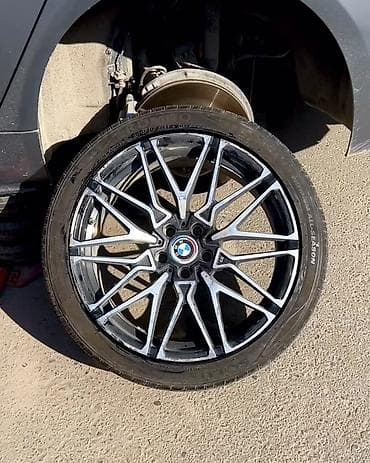 Дөңгөлөктөр монтажда 245 / 40 / R 19, All-season, Колдонулган, Комплект, Жеңил унаалар, тешиктери - 5