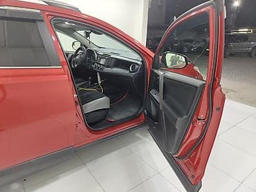 доля: Toyota RAV4: 2017 г., 2.5 л, Автомат, Бензин, Кроссовер — 7