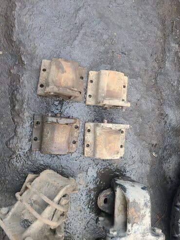 парикмахерское оборудование бу в бишкеке: Продаю маз кронштейн комплект задный состояние хороший — 3