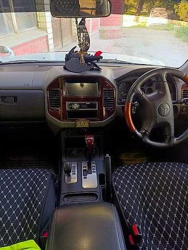 хочу продать: Mitsubishi Pajero: 2004 г., 3 л, Автомат, Газ, Внедорожник — 5