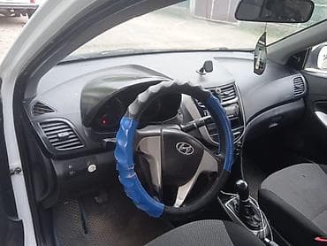 su 7: Hyundai Accent: 2014 г., 1.4 л, Ручные, Бензин, Седан — 4