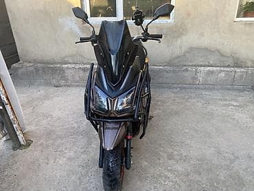 Скутеры: Тип скутера 150 куб. см, Бензин, Б/у — 2