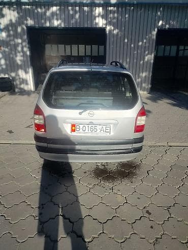 Продажа авто: Opel Zafira: 2000 г., 1.8 л, Механика, Бензин, Минивэн — 3