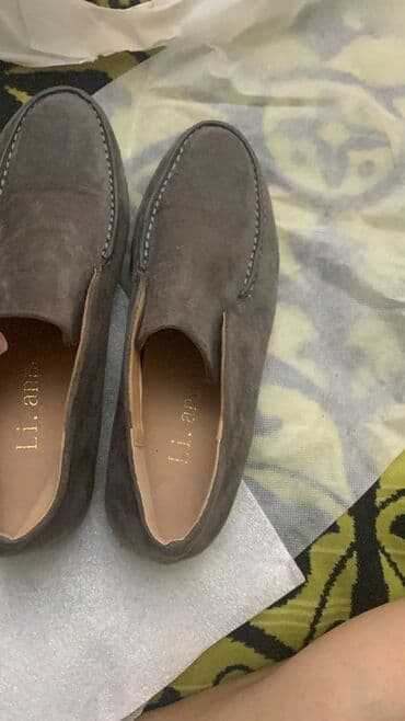 спортивное оборудование: Спортивная двойка 2600с новая Обувь тоже не носили новая 2000с размер — 3