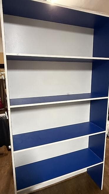 ящик для белья: Высокий открытый стеллаж-витрина из ЛДСП. - Цвет: синий с белыми — 2