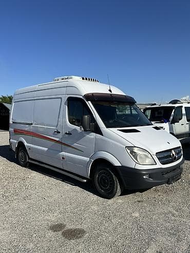 Грузовик, Mercedes-Benz, Стандарт, 3 т — 3