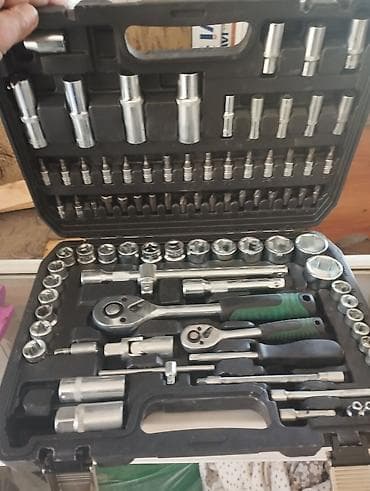 Набор инструментов, Новый, Самовывоз, Платная доставка