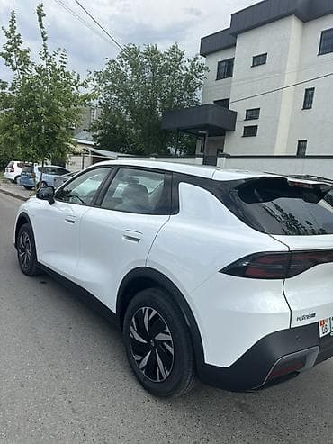 e6 3: Changan Qiyuan Q05: 2026 г., Электромобиль, Кроссовер — 4