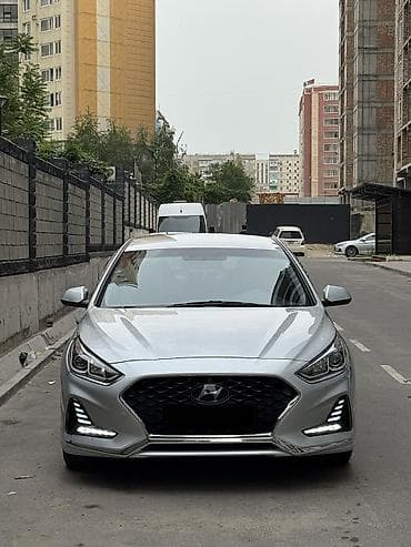 Hyundai Sonata: 2019 г., 2 л, Автомат, Газ, Седан
