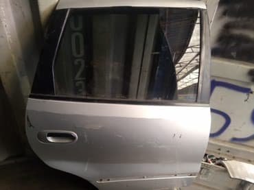 Ниссан алмеро Тино 2003год запчасти