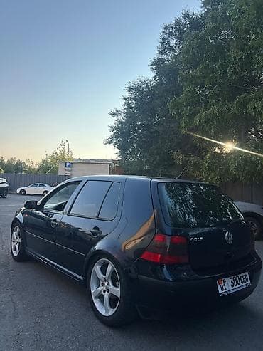 Продажа авто: Volkswagen Golf: 1999 г., 1.6 л, Механика, Бензин, Хэтчбэк — 4