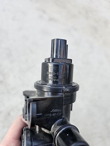 highlander 2003: Клапан двигателя Toyota 2022 г., Б/у, Оригинал, США — 4