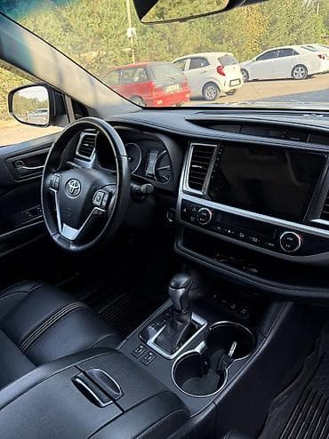 byd e2 2023: Toyota Highlander: 2017 г., 3.5 л, Автомат, Бензин, Кроссовер — 4