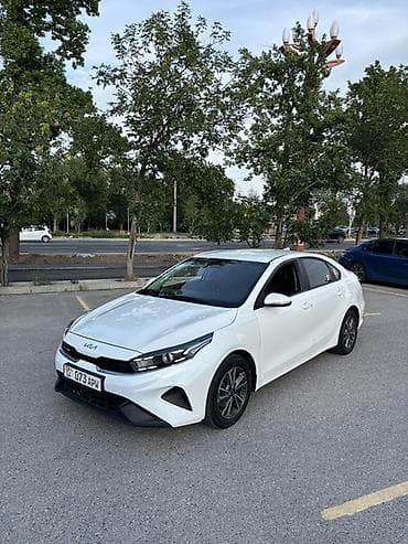 k3 2020: Kia K3: 2021 г., Седан — 3