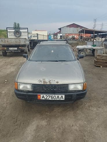 corolla runx: Audi 80: 1989 г., Седан — 3