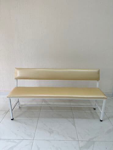 функциональная кровать для лежачих больных: 1.Банкетка со спинкой. Отличная мебель для зала ожидания, отличающаяся — 2