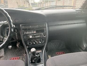 Унаа: Audi 100: 1993 г., 2 л, Кол менен иштөөчү, Бензин, Универсал — 7