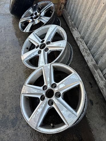 monoblok r17: Литые Диски R 17 Subaru, Комплект, отверстий - 5, Б/у — 4