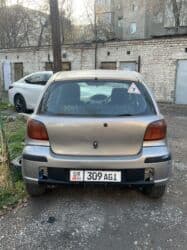 срочно продаю в связи с переездом: Toyota Vitz: 2002 г., 1.3 л, Автомат, Бензин — 4