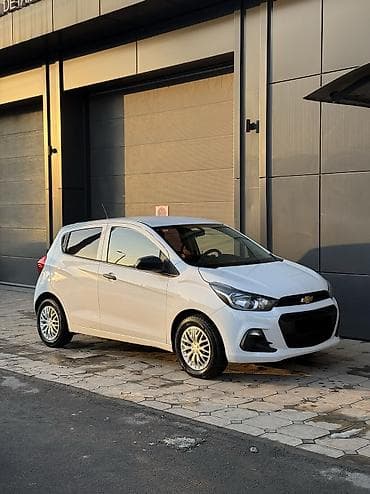 машина арзан баада: Chevrolet Spark: 2017 г., 1 л, Вариатор, Бензин, Хетчбек — 3