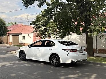 sprinter 2 7: Toyota Camry: 2021 г., 2.5 л, Автомат, Бензин, Седан — 6