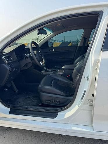 camry 2020: Kia K5: 2020 г., Седан — 9