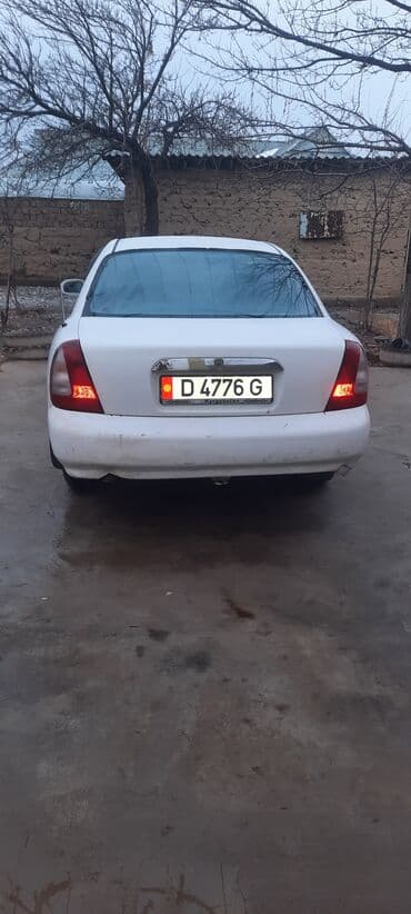 тико сатам: Daewoo Nubira: 1997 г., 1.6 л, Механика, Бензин, Седан — 3