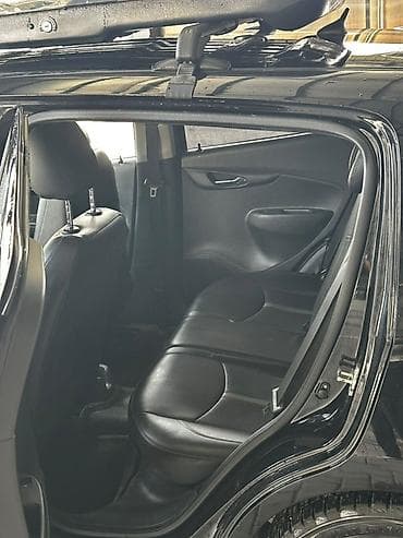 шевроле оникс: Chevrolet Spark: 2018 г., 1 л, Автомат, Газ, Хэтчбэк — 3