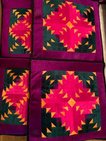 Текстиль: Продам подушки 2 комплекта по 6штук. Цена за 1 комплект 2000 сом — 2