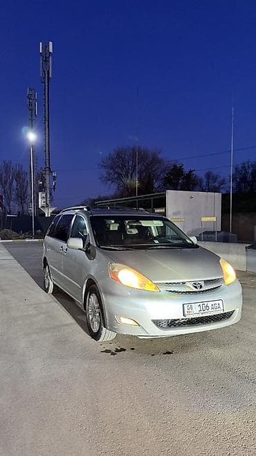 Toyota Sienna: 2008 г., 3.5 л, Автомат, Бензин, Минивэн