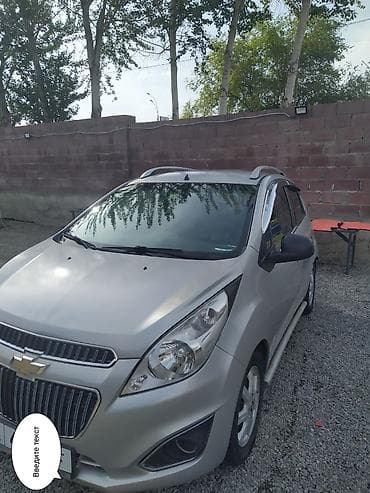 машина chevrolet gruze 2012: Chevrolet Spark: 2012 г., 1 л, Автомат, Бензин, Хэтчбэк — 3