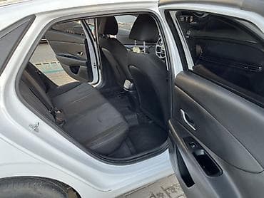 Транспорт: Hyundai Avante: 2020 г., 1.6 л, Автомат, Газ, Седан — 1
